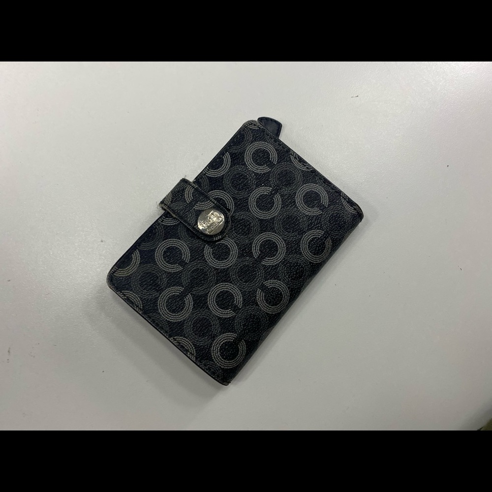 Coach wallet